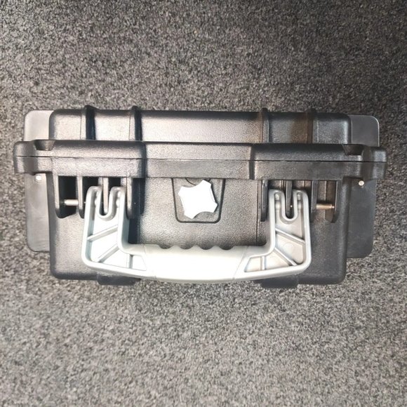 Invicta Disney Limited Edition Mickey Mouse Black 3-Watch Slot Hard Case Only - Picture 5 of 10